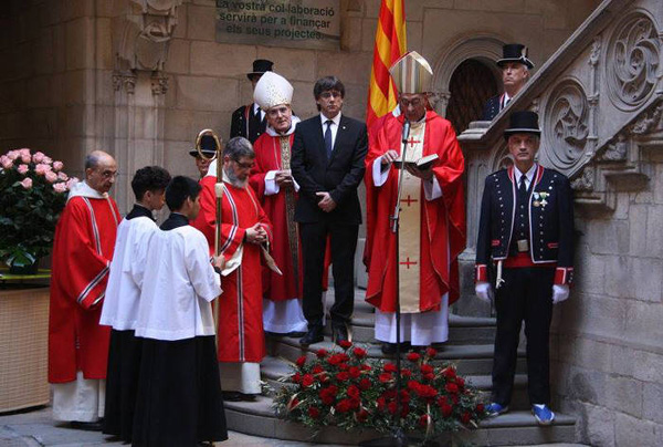 Acto de la bendición de las rosas en la Generalitat de Catalunya, abril de 2016. Foto: Generalitat de Catalunya