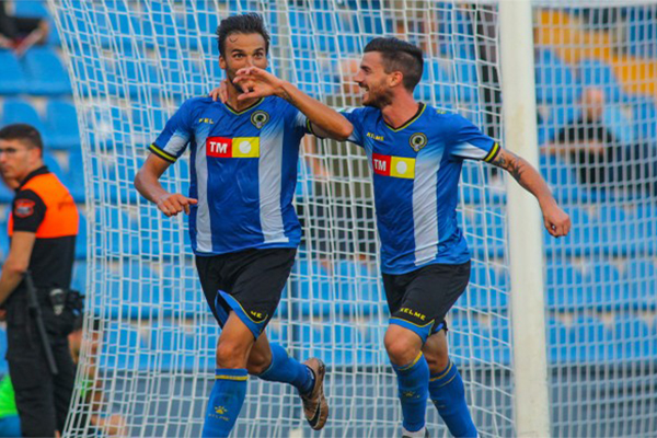 Jugadores del Hércules CF celebran el gol en el partido contra el Atco. Saguntino. Foto: Hercules CF